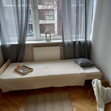 Regem Pokoje Zlota Warszawa Exteriör bild