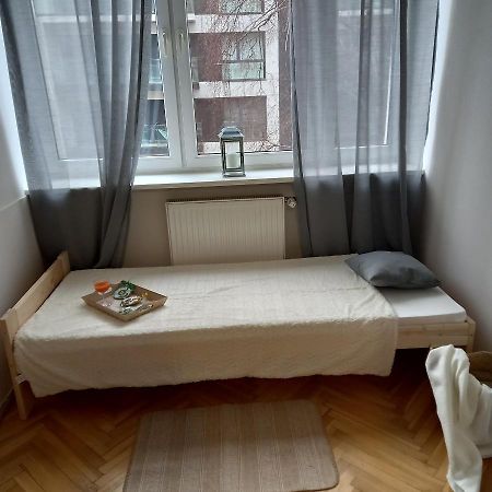 Regem Pokoje Zlota Warszawa Exteriör bild