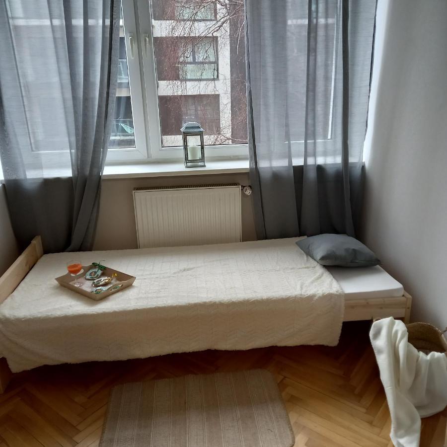 Regem Pokoje Zlota Warszawa Exteriör bild
